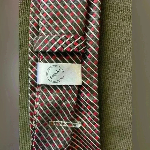 NWOT - Kohl’s Bespoke Multicolor Necktie - Picture 3 of 3